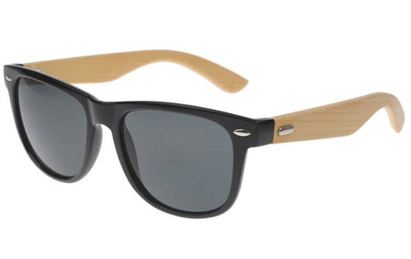 Wayfarer solglasÃ¶gon med bambu