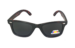 Polaroid wayfarer solglasÃ¶gon i mÃ¶rkrÃ¶d/brun - Design nr. 3219