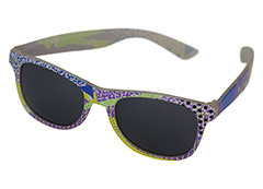 FÃ¤rgstarka Wayfarer solglasÃ¶gon - Design nr. 1144