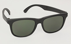 Svarta barnsolglasÃ¶gon - Design nr. 3038