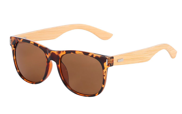 Bruna Wayfarer med bambuskalmar - Design nr. 3045