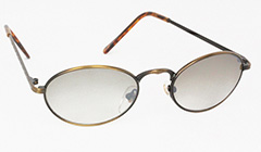 Ovala matta solglasÃ¶gon med smokey glas - Design nr. 3125