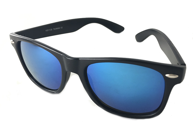 Wayfarer solglasÃ¶gon med blÃ¥tt glas - Design nr. 467